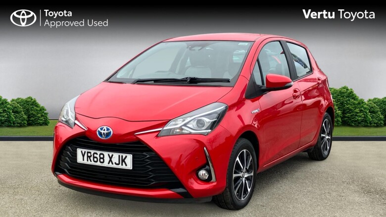 Toyota Yaris 1.5 Hybrid Icon Tech 5dr CVT Hybrid Hatchback
